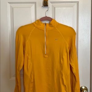Nike Dri-Fit Pullover!